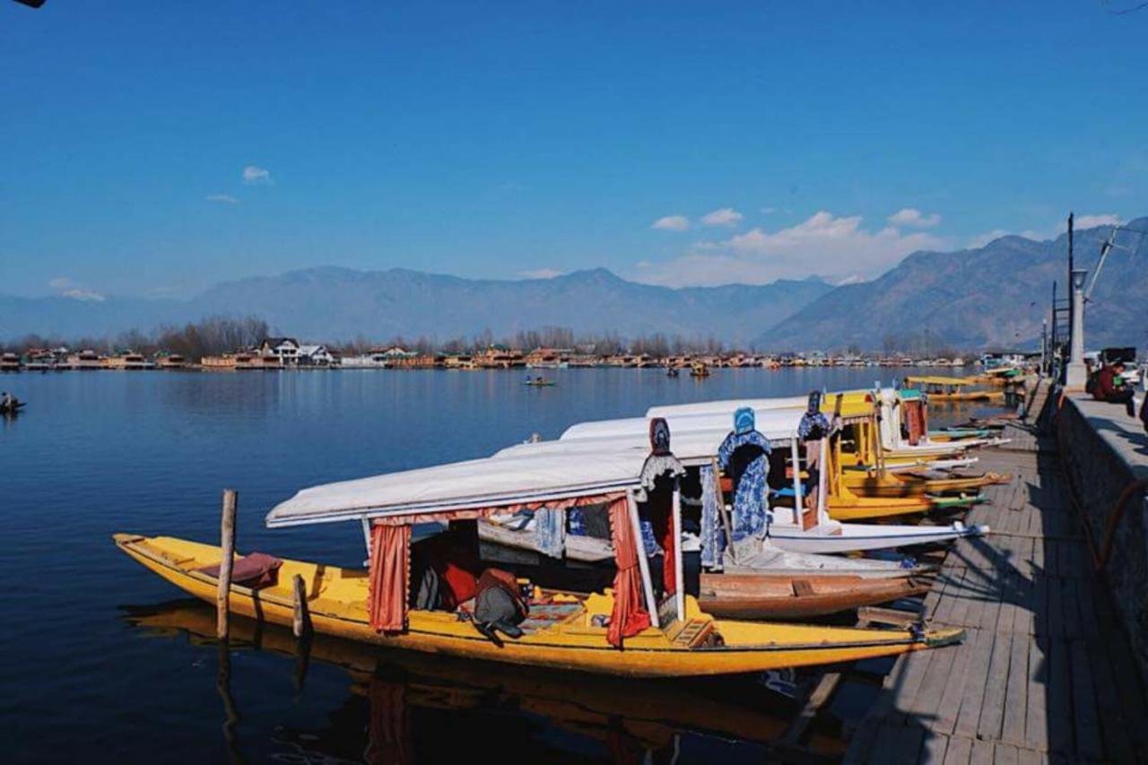 Umbrella Group Of House Boat Hotel Srinagar  Luaran gambar