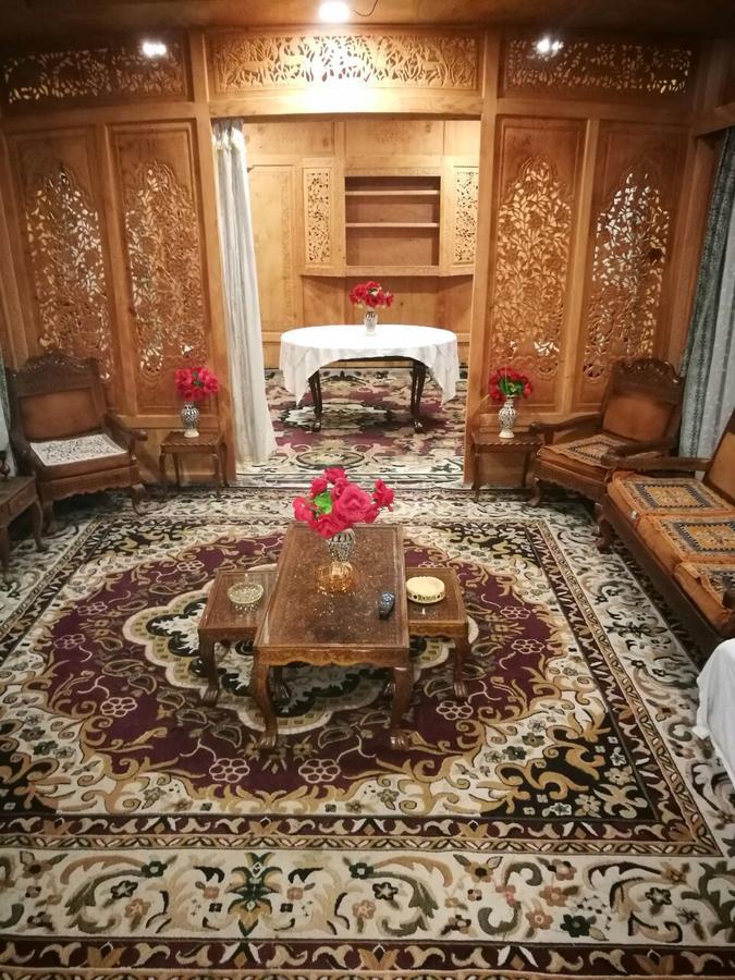 Umbrella Group Of House Boat Hotel Srinagar  Luaran gambar