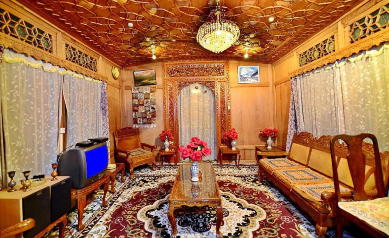 Umbrella Group Of House Boat Hotel Srinagar  Luaran gambar